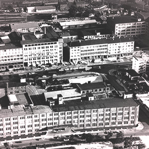 Altes Luftbild des Firmensitzes in der Frankenallee