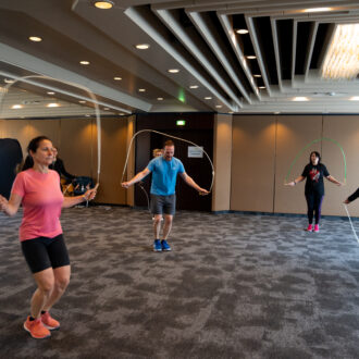 Foto: Seilspringfitnesskurs auf der Messe