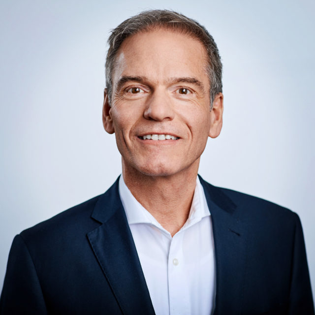 Foto: Porträt von Achim Pflüger, Geschäftsführer der RheinMainMedia